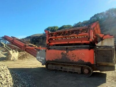 Sandvik QE140 Scalping Screener / Grid