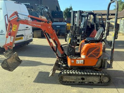 Hitachi Micro Digger 2018 Low Hours