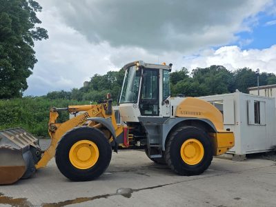 Liebherr 538 Loading Shovel - Low Hours